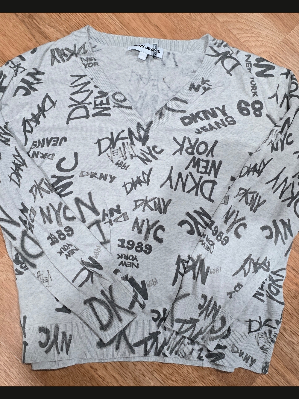 DKNY Light Gray V-Neck Logo Print Sweater